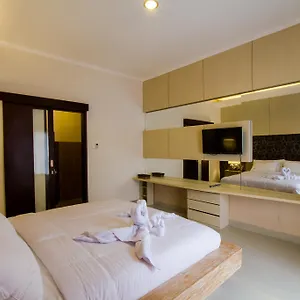 Karana Villa Denpasar (Bali)